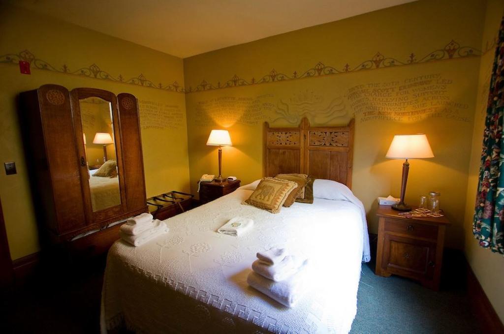 Mcmenamins Hotel Oregon МакМинвил Стая снимка
